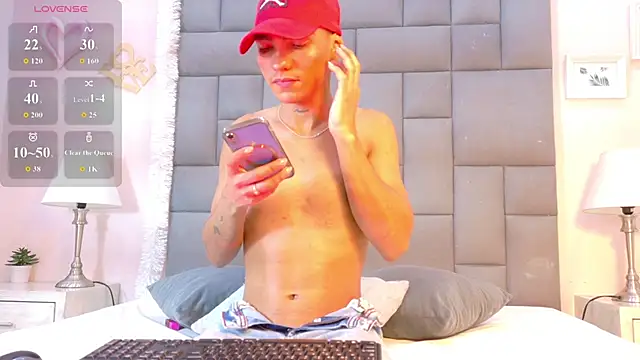 Maax_Hot Webcam Show