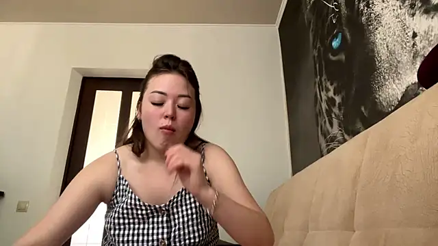 ChelsieThuman – webcam-show
