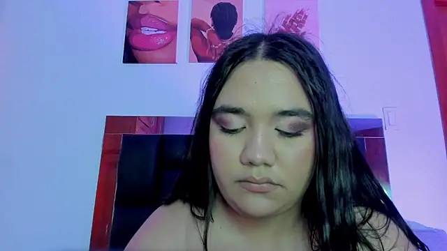 VALE_BUNNY07's Webcam Show
