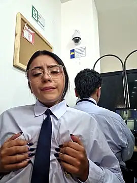 Angela__05 Show in webcam