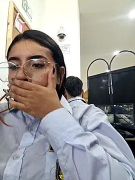 הופעת וובקאם של Angela__05