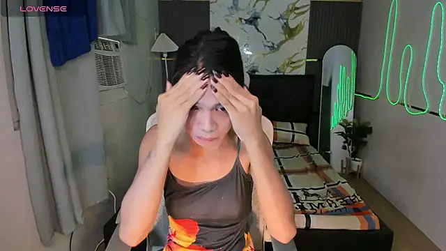 Alexa_therealhorsecock 在線直播表演