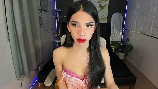 Show modela Alexa_therealhorsecock na web-kameri