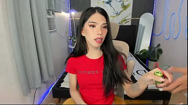 Alexa_therealhorsecock Шоу с уебкамера