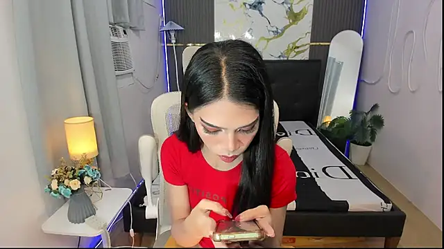 Alexa_therealhorsecock webkamerás műsora