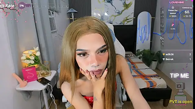 Alexa_therealhorsecock: διαδικτυακό σόου στην κάμερα