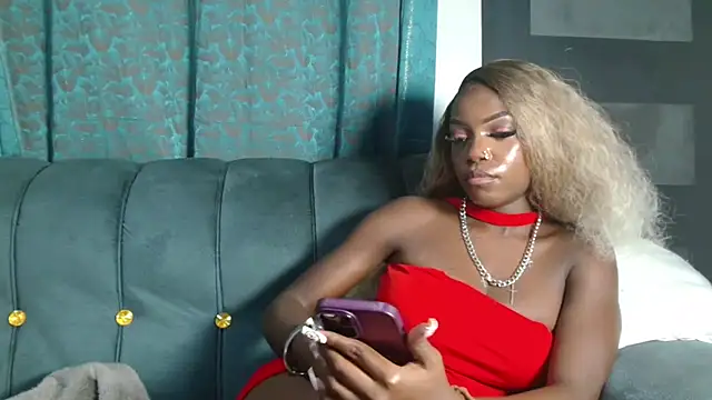 Ebony-Diva Live XXX-Chat