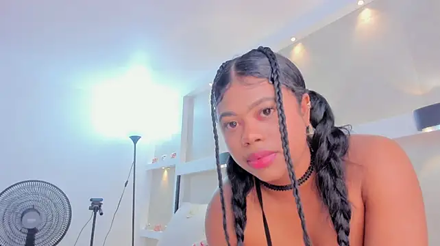 Chatroom XXX en direct de juliana_smithh
