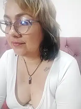 Sembang XXX Secara Langsung AnyaLuxx