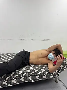 Mrwangjjkk – webcam-show