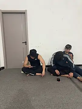 Mrwangjjkk 网络视讯表演
