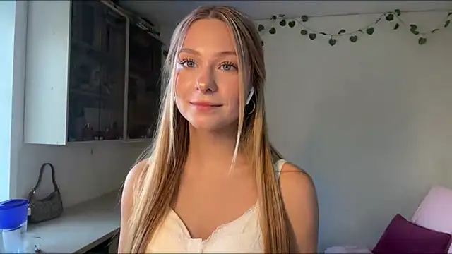 JulietFekete webkamerás műsora
