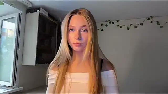 JulietFekete's Webcam Show