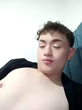Victoria_Hiills 网络视讯表演