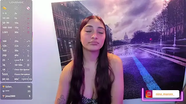 Nina-Mars' Live XXX Chat