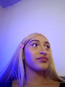 Nina-Mars' Live XXX Chat