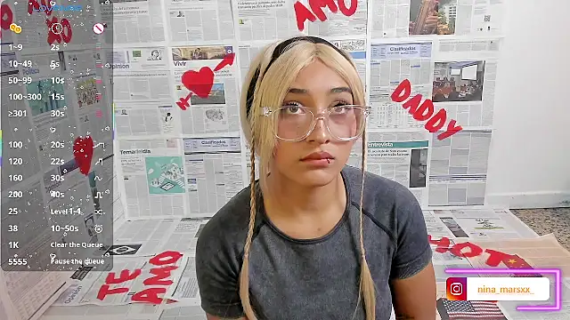 Chat +18 de Nina-Mars ao vivo