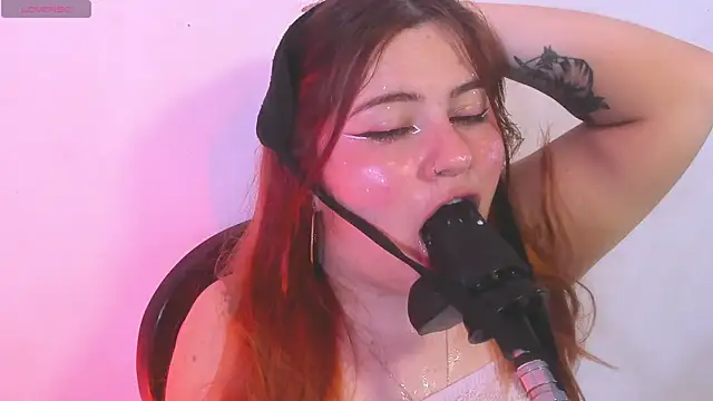 แชท XXX สดของ Alanna_Monroe