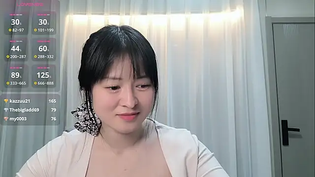 -Yuko-'s Live XXX Chat