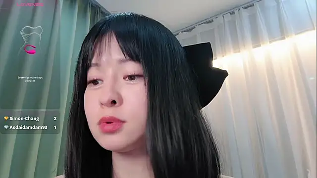 -Yuko- Adlı Modelin Canlı XXX Sohbeti