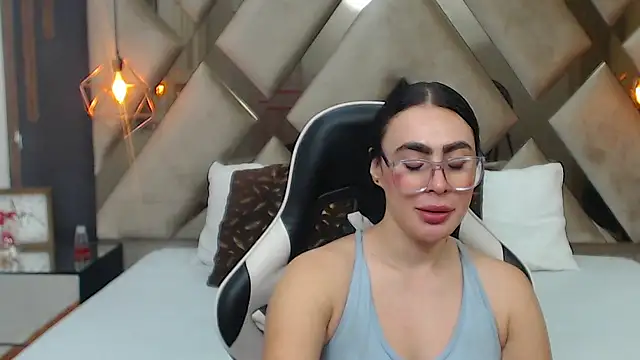 MartinaaFit's Live XXX Chat