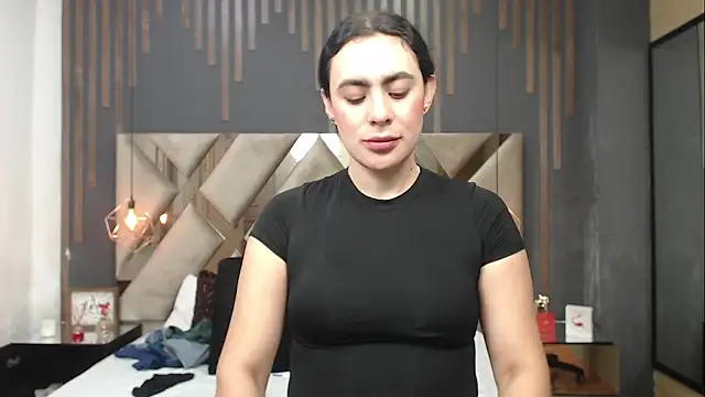 MartinaaFitのライブXXXチャット