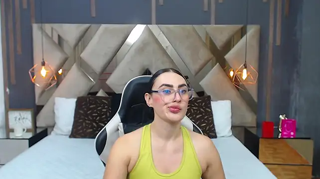 Chatroom XXX en direct de MartinaaFit