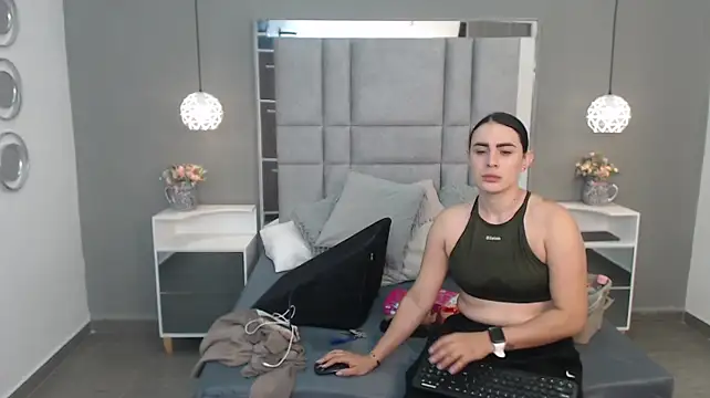 MartinaaFit's Live XXX Chat