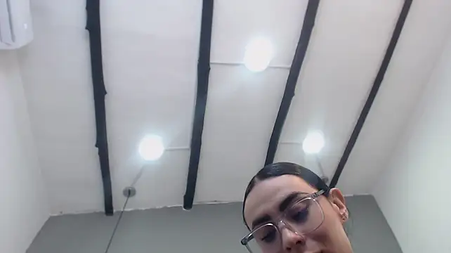 MartinaaFit's Live XXX Chat