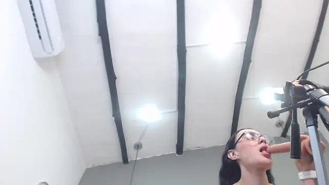 Chatroom XXX en direct de MartinaaFit