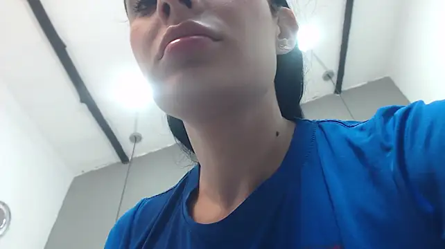 MartinaaFit 라이브 XXX 채팅