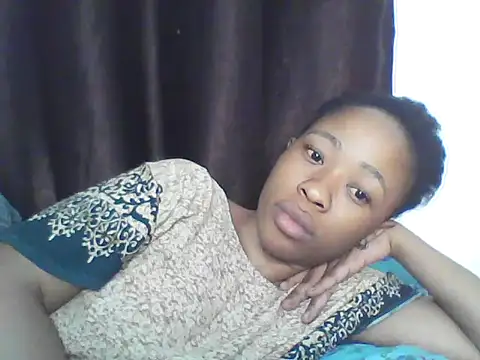 bubble_candi's Live XXX Chat