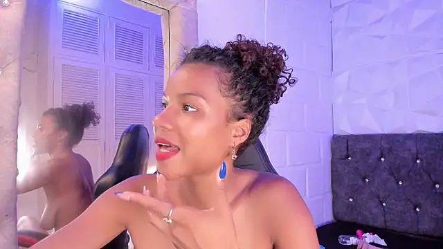 Show modela catiusca_dl na web-kameri