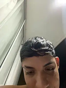 Emannuel__777 Show Webcam