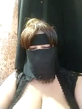 Farisa-24 Adlı Modelin Web Kamerası Şovu
