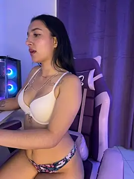 Megaan_11 – webcam-show