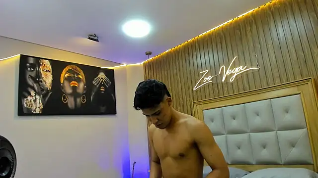 Вебкам-шоу Colby_driscoll