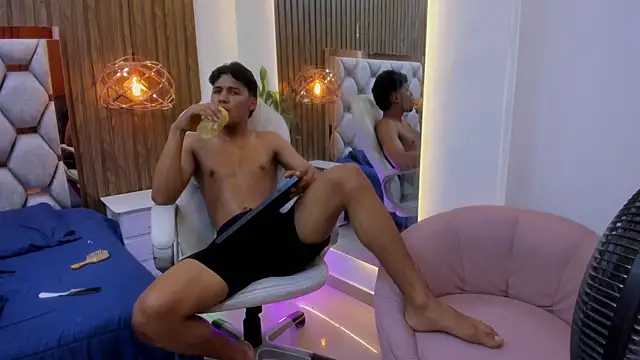 Colby_driscoll Webcam-Show