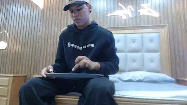 Colby_driscoll Webcam Show