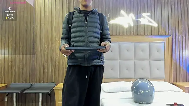 عرض كام Colby_driscoll