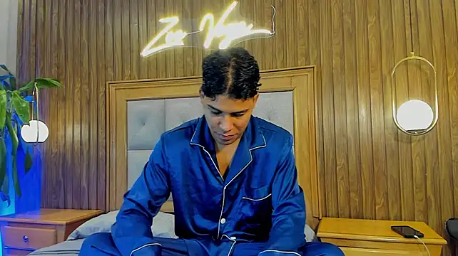 عرض كام Colby_driscoll