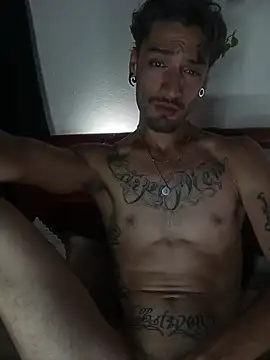 Thiago_Monteiro's Webcam Show