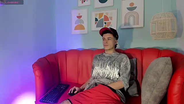 kevinn_bluee Webcam-Show