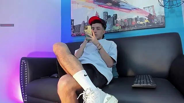 Show de kevinn_bluee na webcam