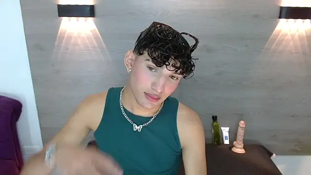 Webkamerová show Logaanhotts