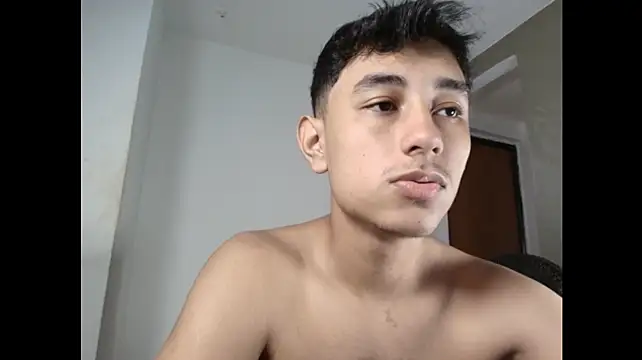 VezzXx Webcam Show