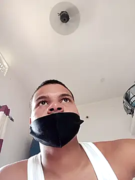 Rashi__75 Adlı Modelin Web Kamerası Şovu