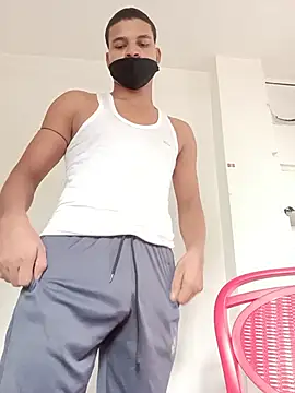 Rashi__75 Adlı Modelin Web Kamerası Şovu