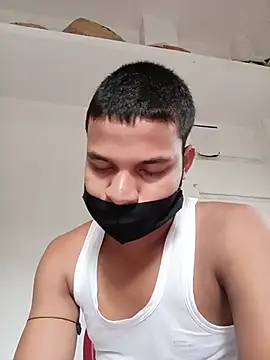 Rashi__75 Adlı Modelin Web Kamerası Şovu