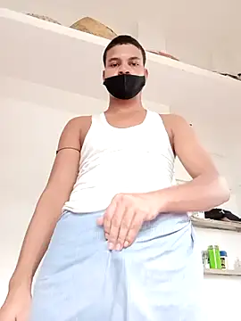 Chat +18 de Rashi__75 ao vivo